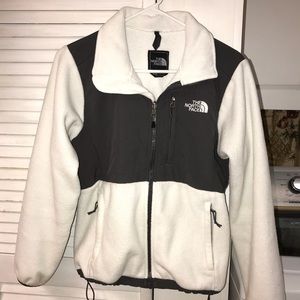 NORTH FACE white and gray two toned denali jacket